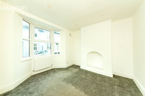 4 bedroom terraced house to rent - Photo 1