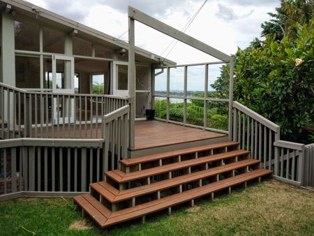 Bright and spacious 3 bedroom, Hillsbrough - Photo 2