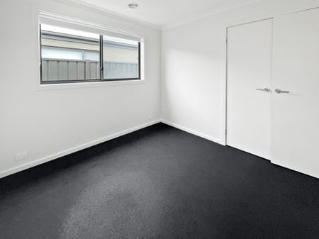 6 Butcherbird Parade, Winter Valley - Photo 3