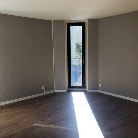 Location Appartement 5 pièces 88 m² La Châtre - Photo 1