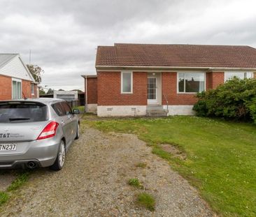 Tidy 3 bedroom in Georgetown! - Photo 4