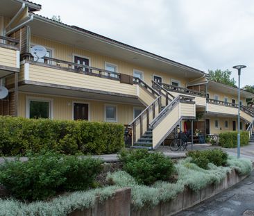 Stationsvägen, Vagnhärad - Photo 2