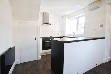 1 bedroom end of terrace house to rent - Photo 5