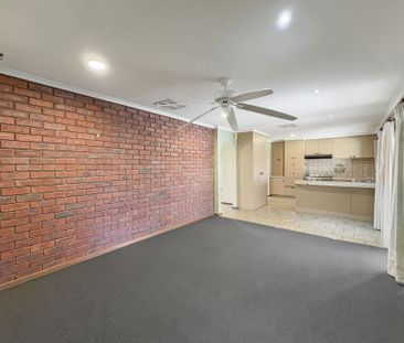 24 Holly Street, Golden Square - Photo 4