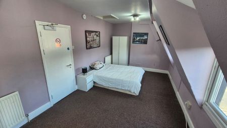 Room in a Shared Flat, London, N8 - Photo 4