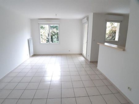 APPARTEMENT T2 48M - Photo 2