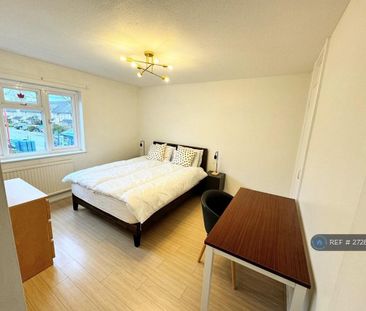 3 bedroom terraced house to rent - Photo 4