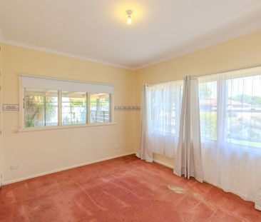 3 Bedroom Home - Photo 4