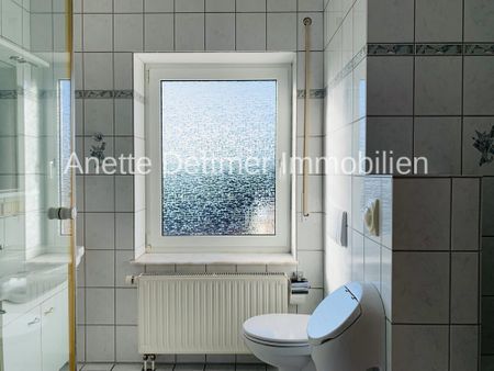 Moderne 3-Zimmer-Erdgeschosswohnung in ruhiger Lage mit Panoramablick - Photo 4