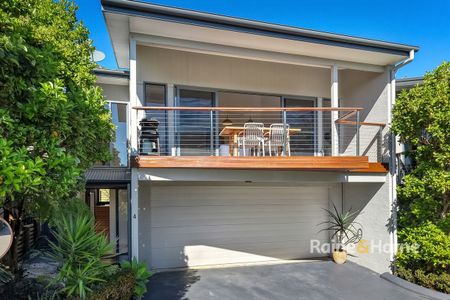 LUXURY LIVING - Photo 2