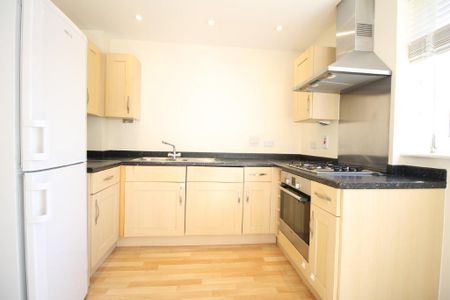 2 bedroom apartment to rent - Photo 4