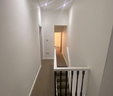 Room in a Shared House, Banff Road, M14 - Photo 2