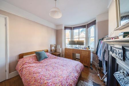 3 bedroom terraced house to rent - Photo 3