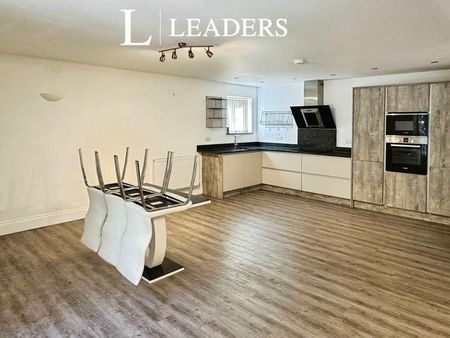 The Bartons, Harrington Drive, Nottingham, Nottinghamshire, NG7 - Photo 5