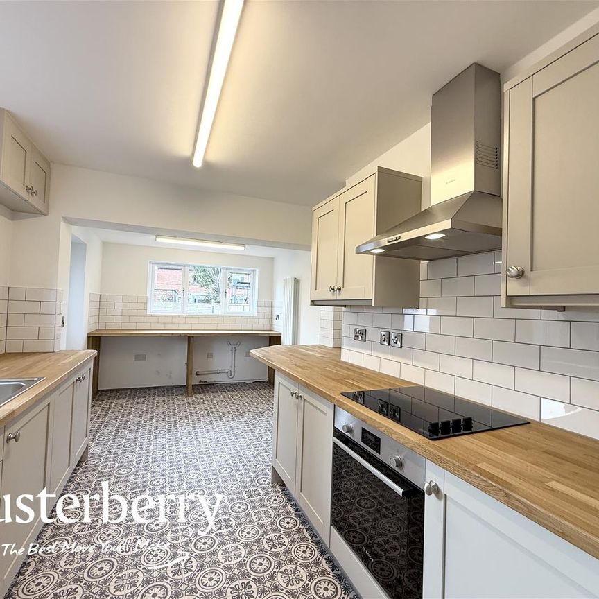 John Offley Road, Madeley - Photo 1