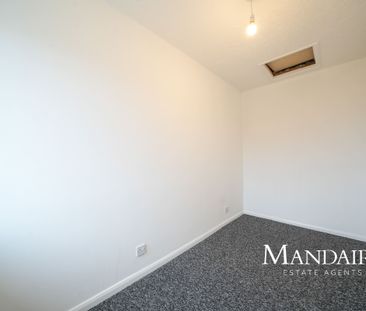 Lansdowne Walk, Orton Longueville, Peterborough - Photo 5