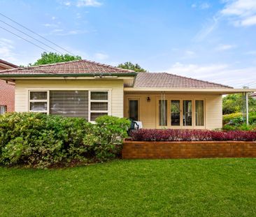 5 Fryer Avenue, Wentworthville NSW 2145 - House For Rent | Domain - Photo 4