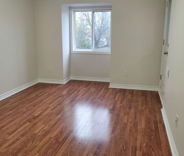 For Lease - 21028 Dalton Road Unit# 209, Georgina, Ontario - Photo 3