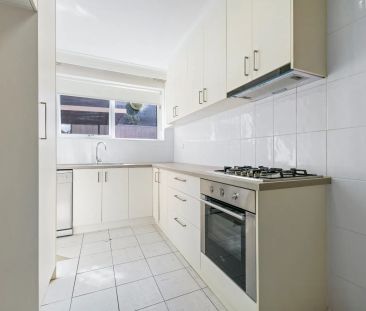 Prime Location Living in the Heart of Carnegie - Photo 3