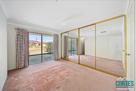 4 Alkina Cove, Canning Vale WA 6155 - House For Rent | Domain - Photo 3