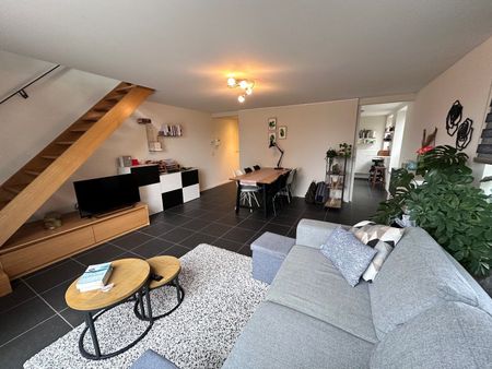 Goed gelegen appartement met 2 slaapkamers, terras en autostaanplaats te Tongeren - Photo 2