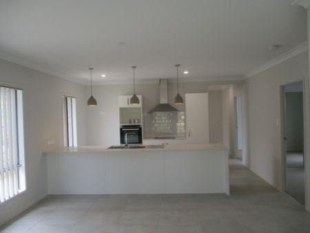 Ballina Heights Home - Photo 2