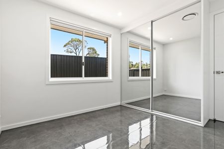 8A Thunderbolt Drive, Raby NSW 2566 - House For Rent | Domain - Photo 2