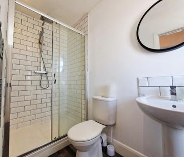 1 bedroom flat to rent - Photo 6