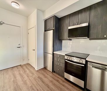 For Lease - 51 Clarington Boulevard Unit# 408, Clarington, Ontario - Photo 5