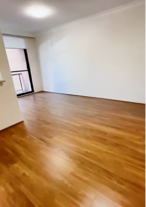 2 bed 1 bath - Photo 1