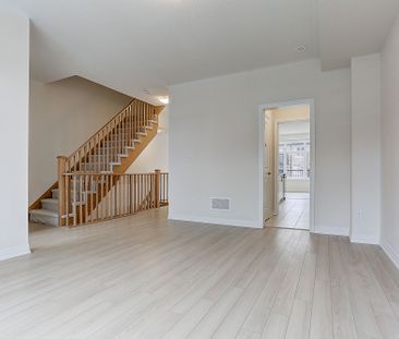 For Lease - 27 Floyd Ford Way, Markham, Ontario - Photo 3