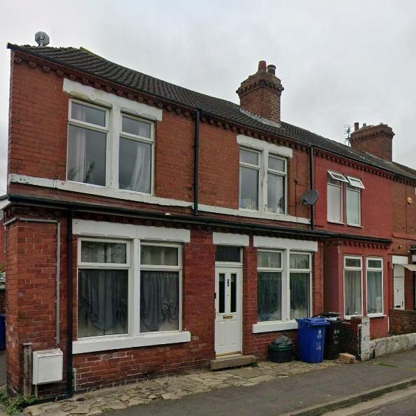 2 bedroom terraced house to rent - Photo 1