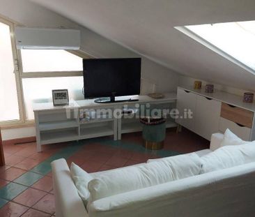 Trilocale viale Alcide De Gasperi 11, Lascari - Photo 1