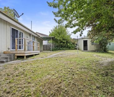 22 Prest Street, Redan Vic 3350 - Photo 4