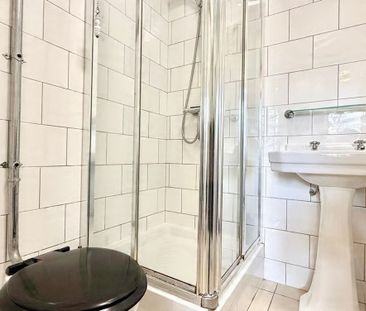 2 bedroom Flat in Christine Ingram Gardens, Bracknell - Photo 6