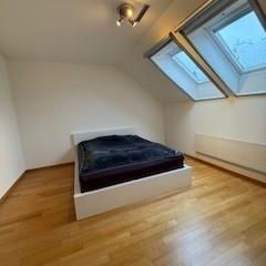 Wunderschöne 4.0 Zimmerwohnung in Erlenbach - Foto 1