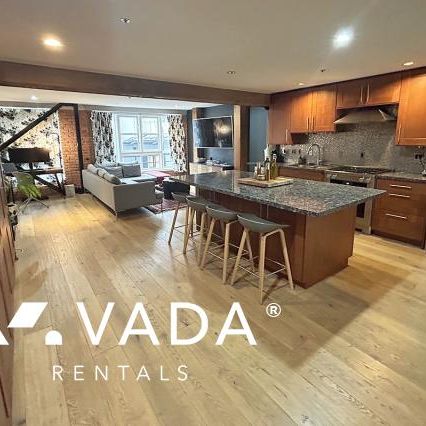 Furnished, Pet Friendly, 1 Bed 1.5 Bath Apartment For Rent - Photo 1