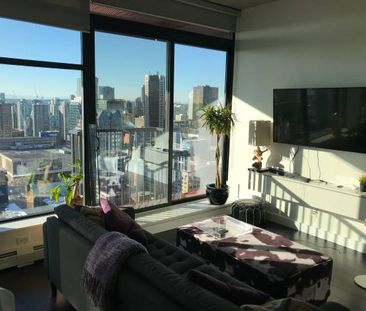 Furnished Woodwards Penthouse (1BR) - Photo 3