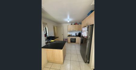 For Rent: Spacious Freestanding 3 Bedroom Townhouse with Lock-Up Garage - Photo 2