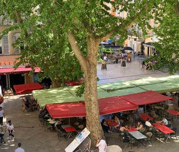 T2 - AIX CENTRE - PLACE MAIRIE - Photo 3