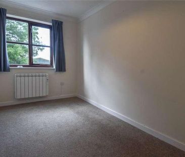 Priory Gardens, Union Lane, Droitwich, Worcestershire, WR9 - Photo 3