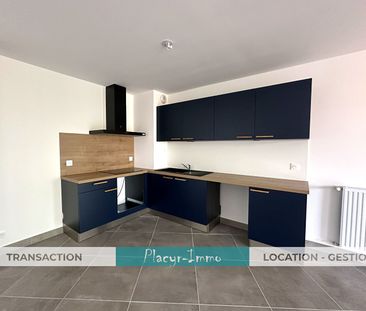 Location Appartement 3 pièces 84m² - Photo 3