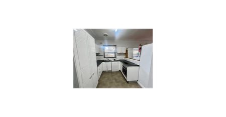 2-Bedroom Home in Prime Cardiff Location – Water Included! - Photo 5