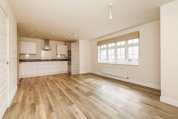 2 bedroom flat to rent - Photo 1