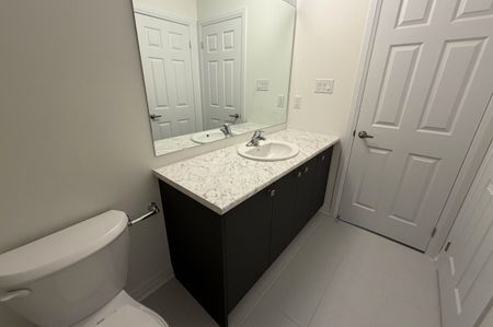 For Lease - 29 Pogie Drive, Welland, Ontario - Photo 5