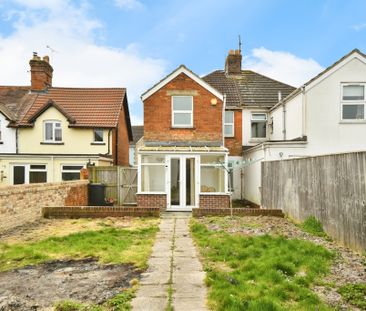 Ermin Street, Swindon - Photo 4