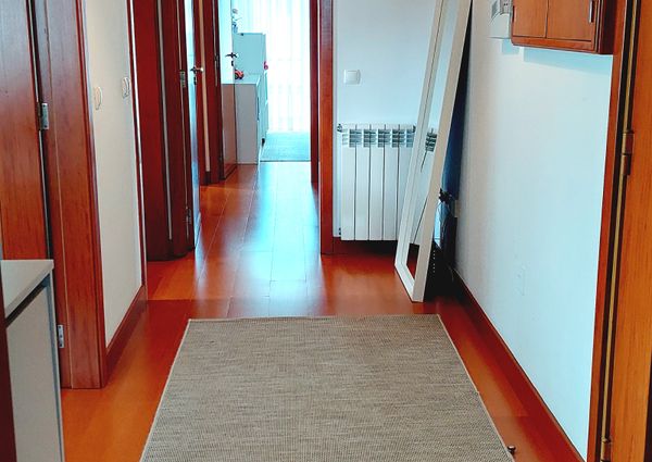 T2 for rent, next to the Glicínias Shopping Center, Aveiro.