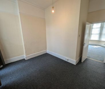 1 bedroom ground floor flat to rent - Photo 3