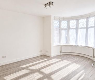 4 bedroom semi-detached house to rent - Photo 1