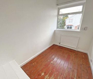 3 bedroom Terraced House to rent - Photo 6
